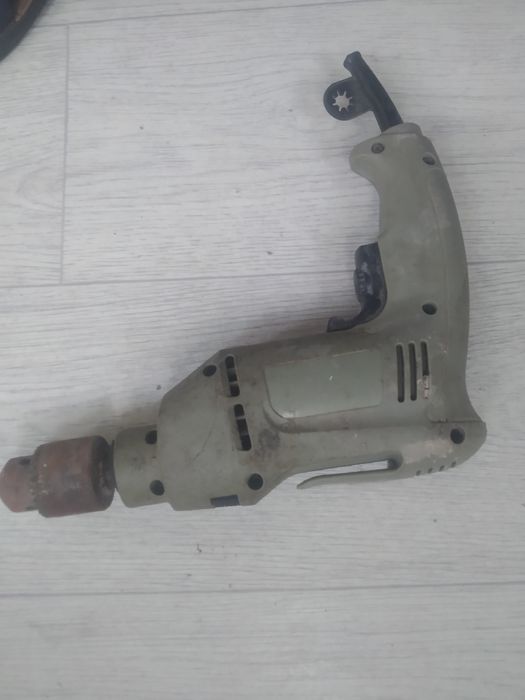 Дрель на запчасти