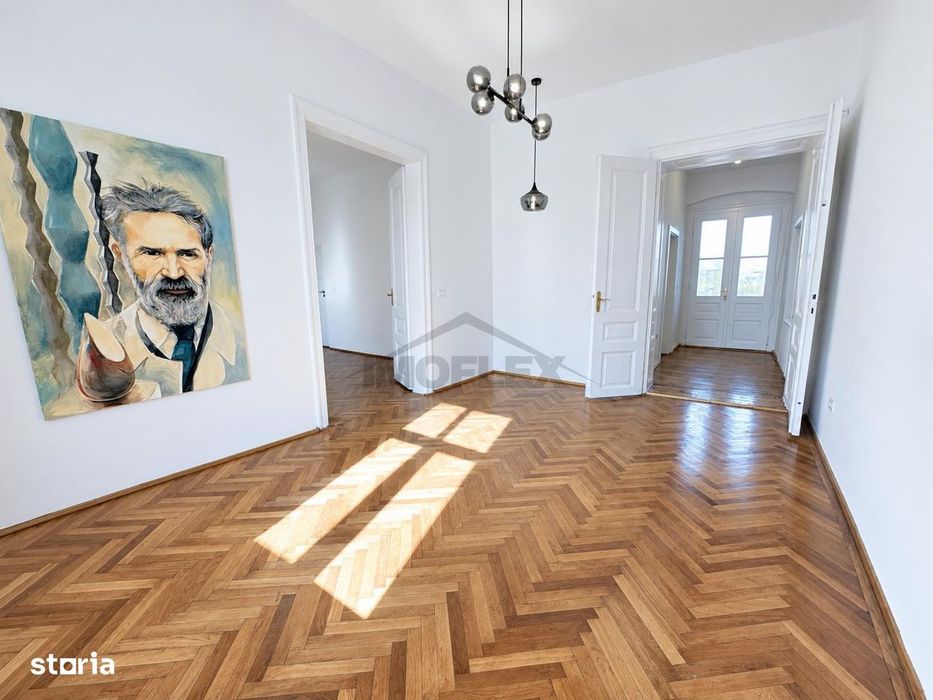 Apartament 3 Camere 2 Bai Cladire Istorica