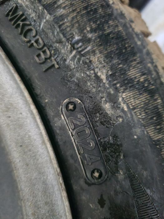 185 60 R14 комплект с дисками