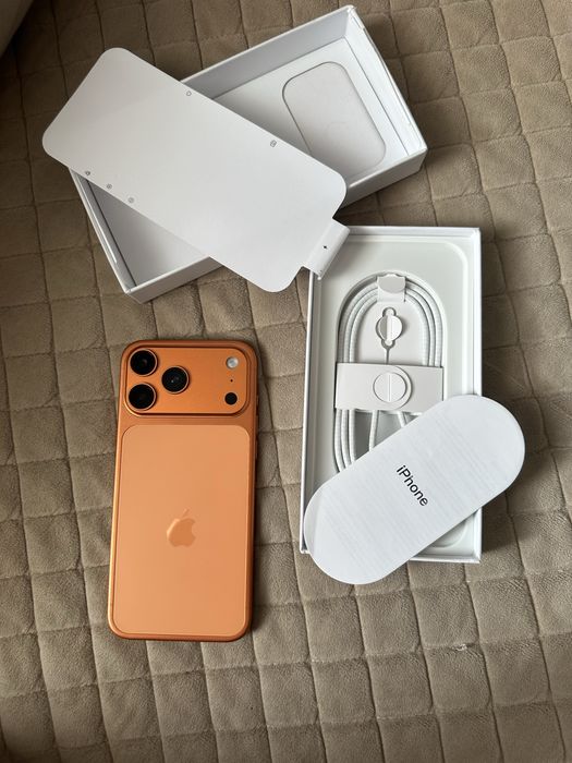 Продам iphone 17 pro max