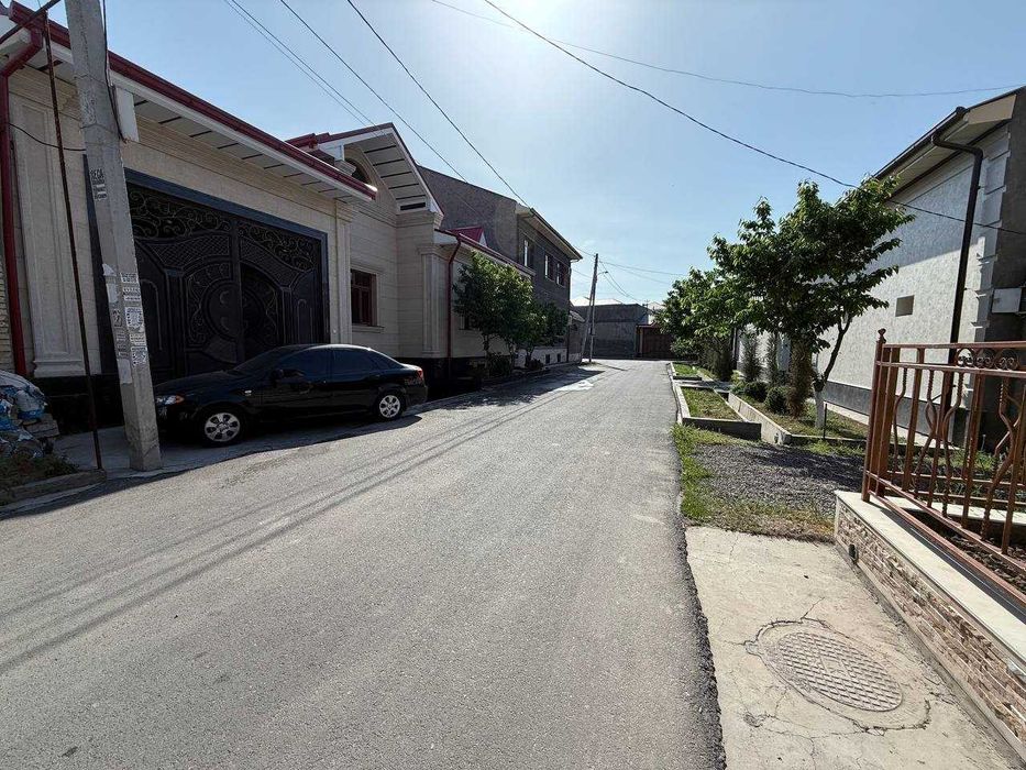 СРОЧНО !! Продается участок в Яшнабаде 12 соток 5 комнат