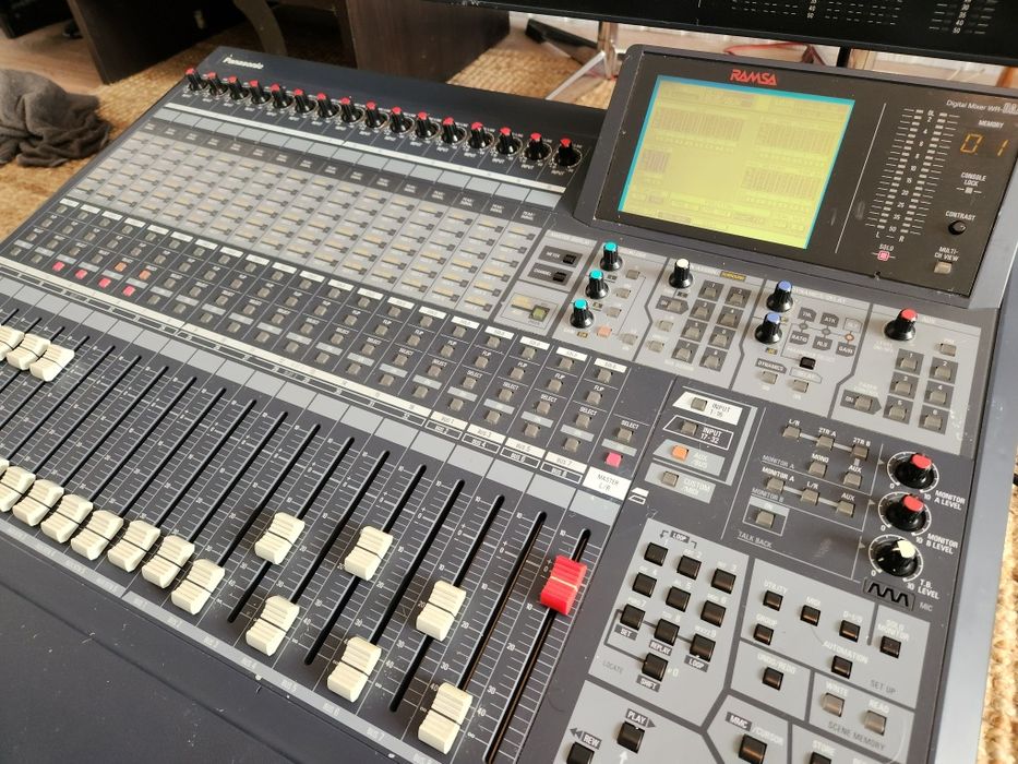 Mixer audio  de studio Ramsa wr da7 Made in Japan