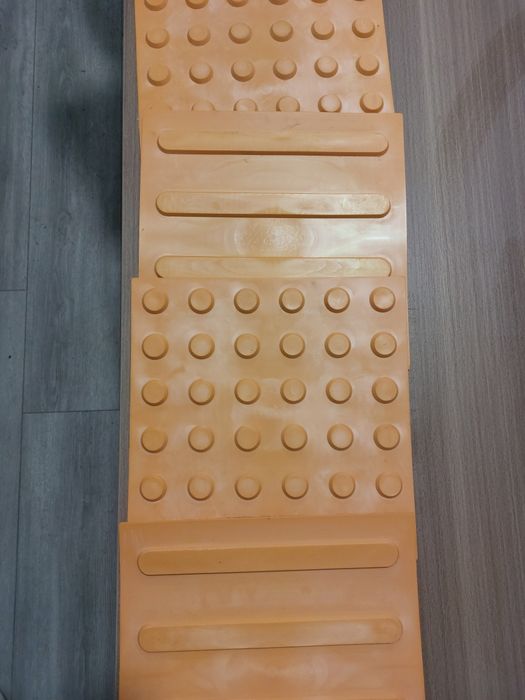 Тактильные плитки