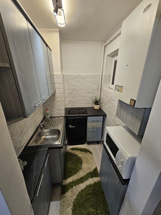 Inchiriez apartament 2camere