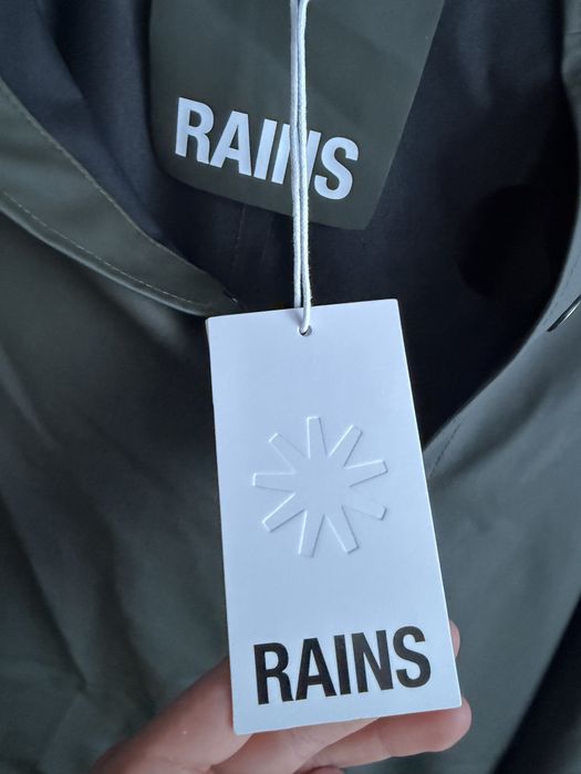 Doua jachete de primavara vara toamna RAINS