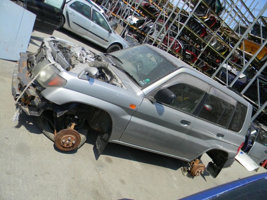 Dezmembrari  Mitsubishi Pajero Pinin  1998  > 2007 1.8 GDI Benzina