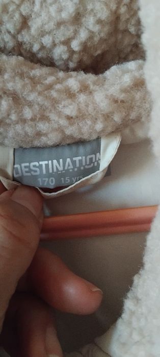 Продавам ново зимно яке