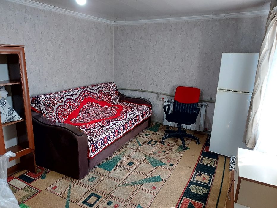 Сдам в аренду комнату во времянке