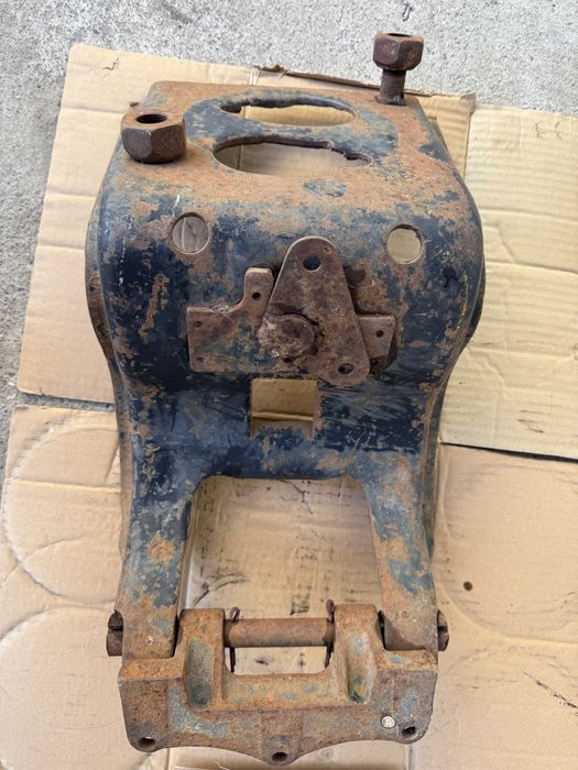 ГАЗ-53 крепление запаски