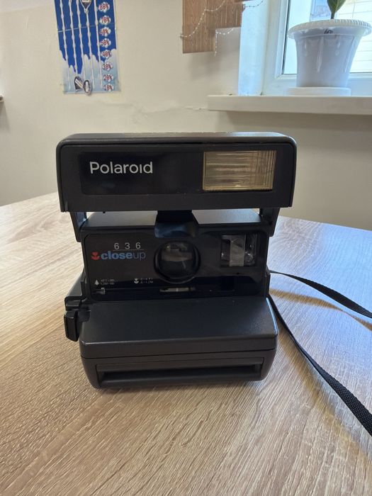 Polaroid 636 closeUp