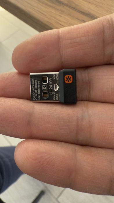 Адаптер Logitech Unifying Receiver