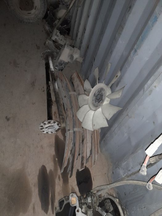 Зил запчастлар сотилади