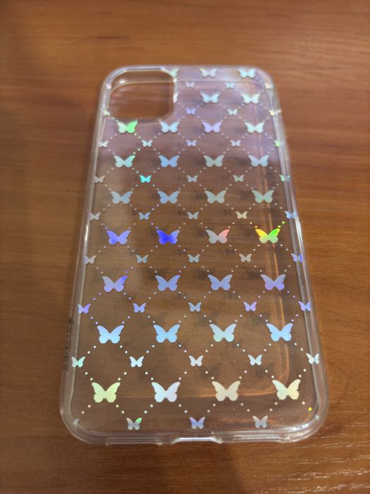 Калъфи за IPhone 11/ различни видове