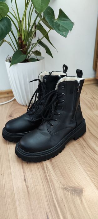 Ghete damă în stare impecabilă