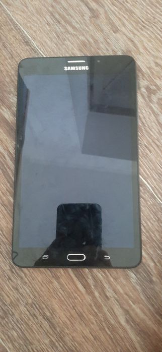 Продаю планшет галакси таб а6