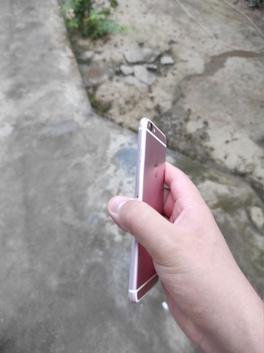 Iphone 6s Plus Продаеться
