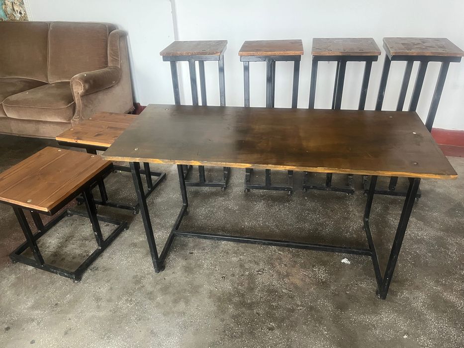 Mese și scaune de calitate