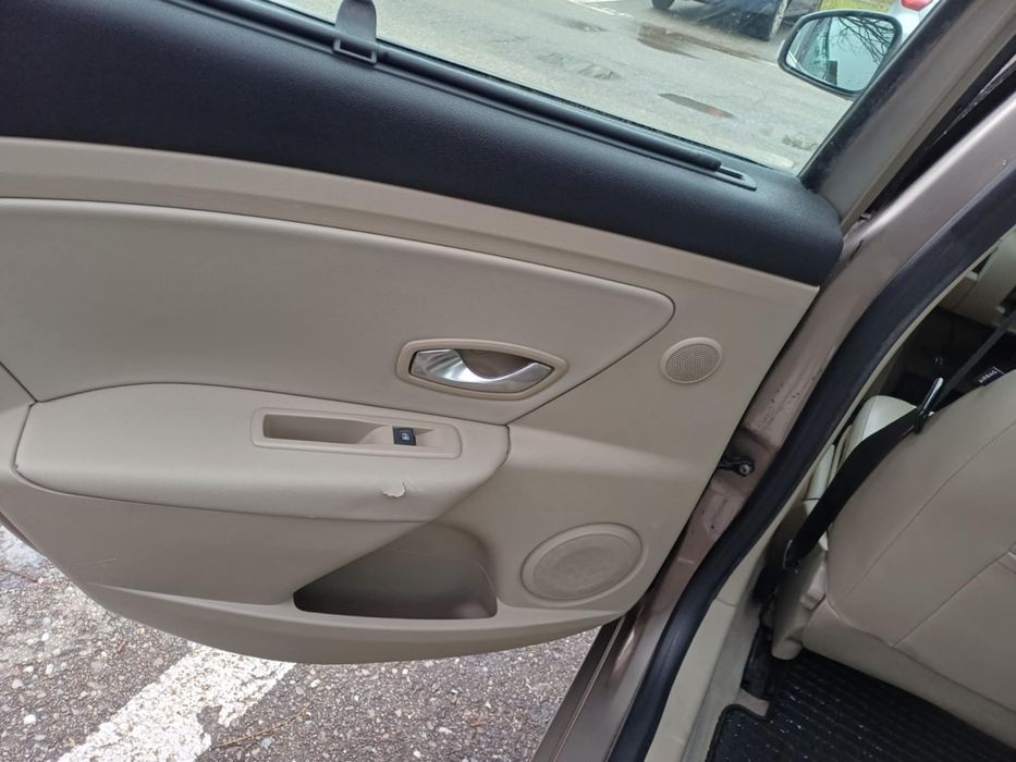 Renault fluence 2010