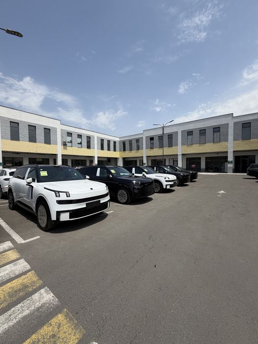 LYNK&CO900 Jamshid