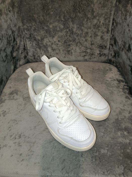 Adidași Nike dama
