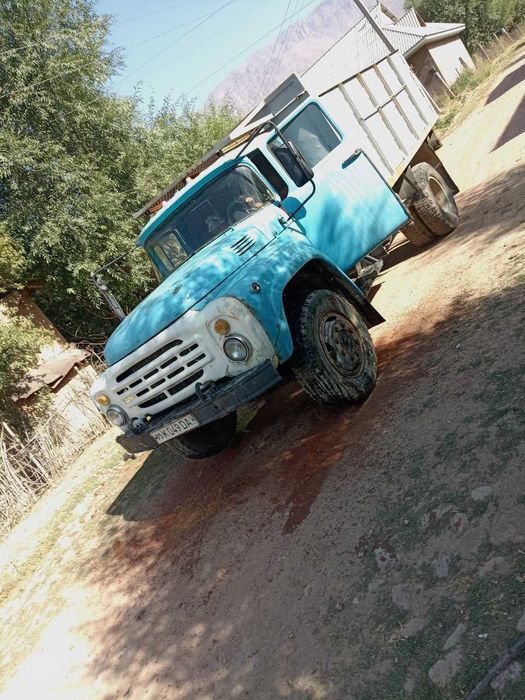 ЗиЛ 130 матори МТЗ 80