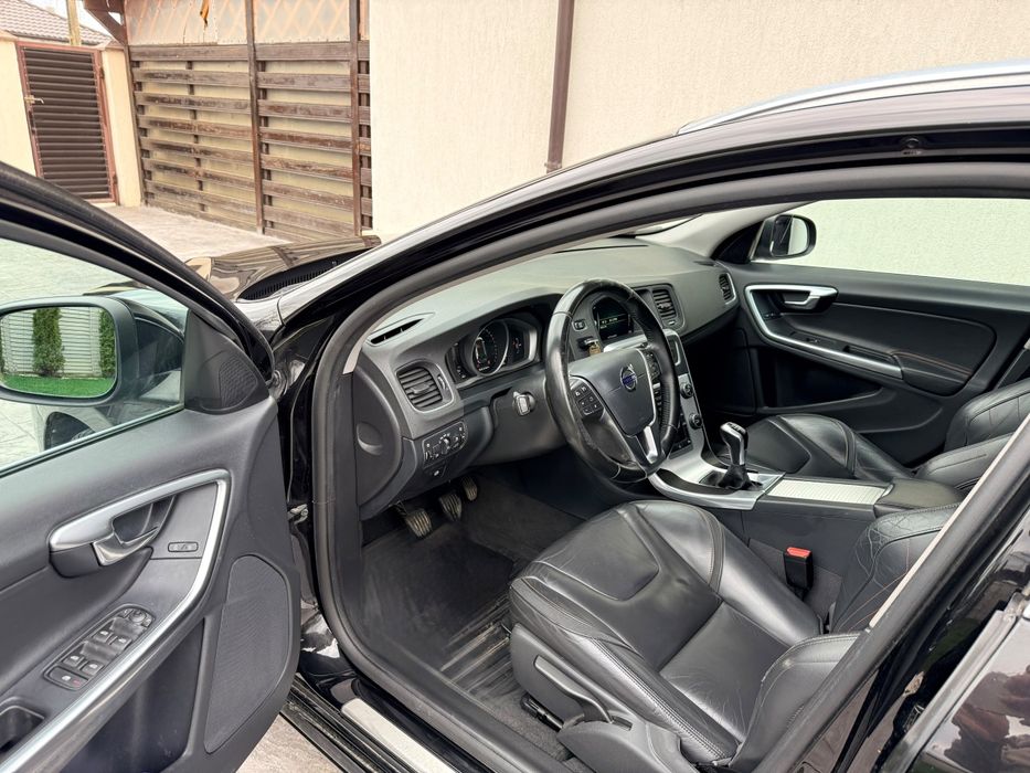 Vand Volvo v60 D2