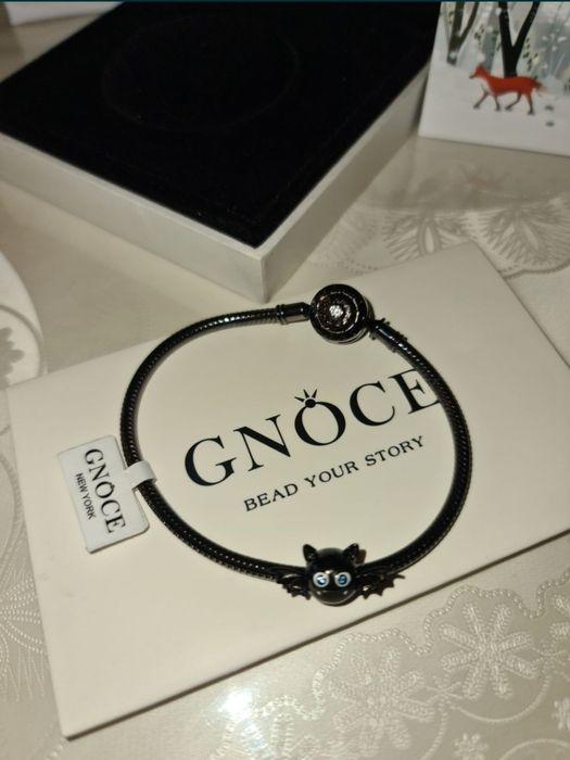 Gnoce bracelet & bat charm