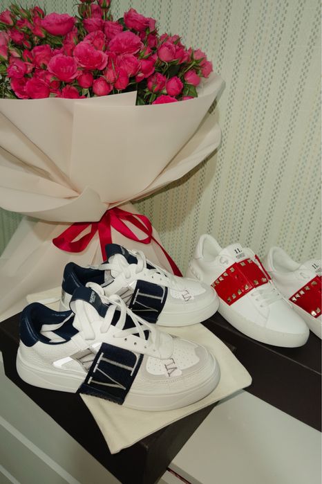 Новые кроссы размер 39-40