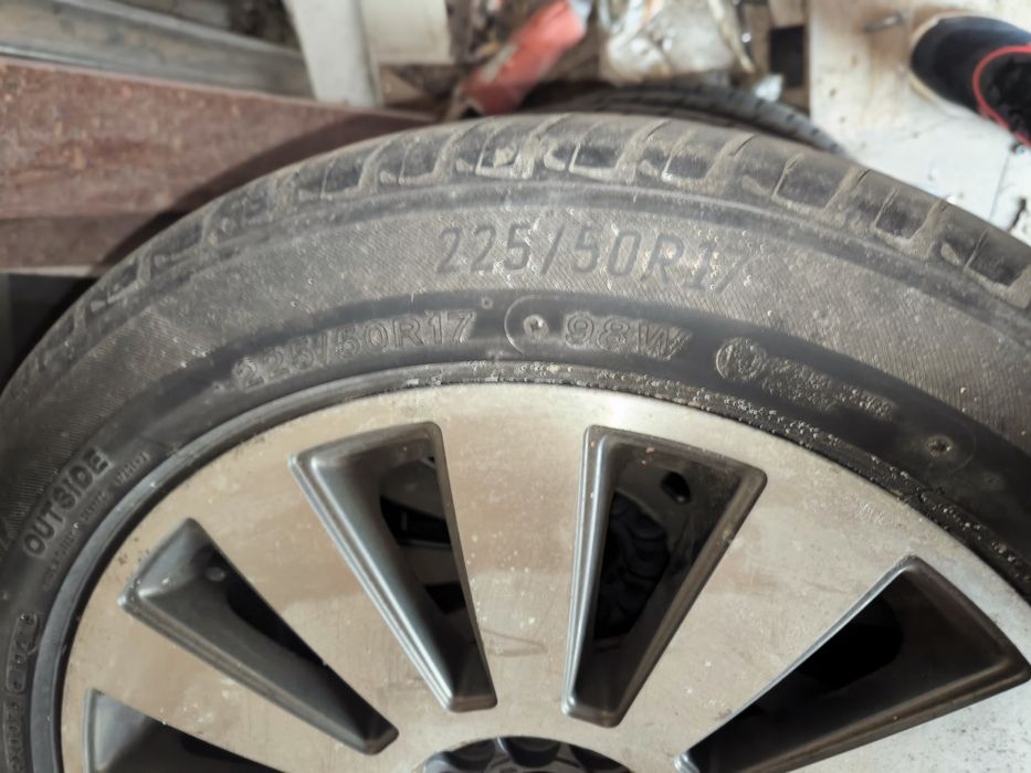 Джанти с гуми 5×112/5×100 R17 Ауди