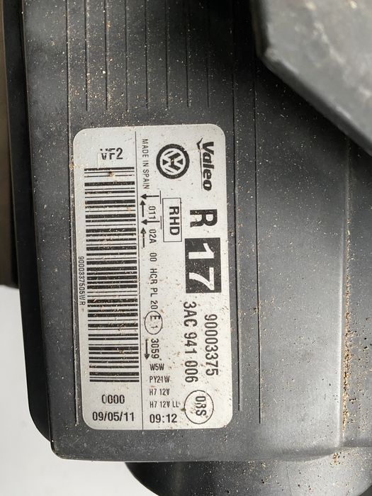 Десен фар Vw Pasaat 7