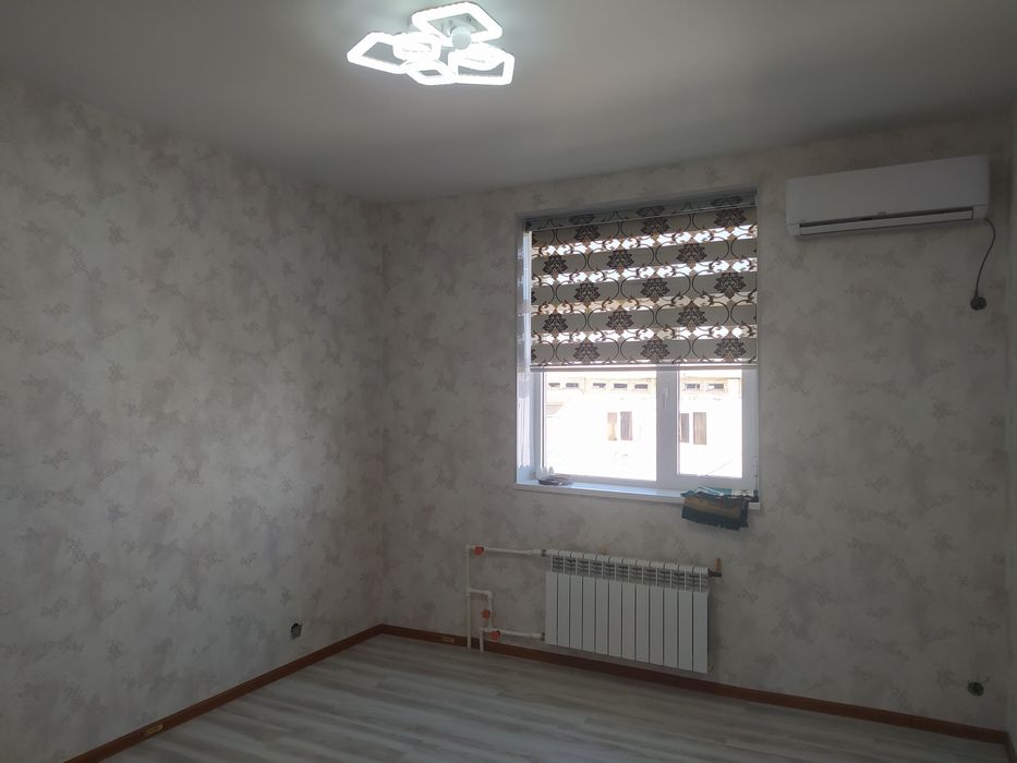 Продаётся 1х комнатная квартира в 5-Б мкр.  A. Jomiy da 1x kvartira