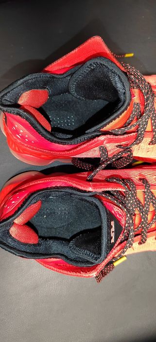 Nike Lebron XIX Low, номер 38