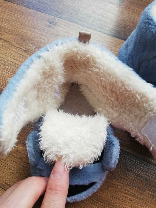 Бебешки обувки          .