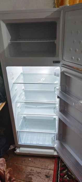 Холодильник пример