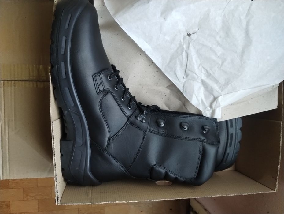 Обувки кубинки 46 номер