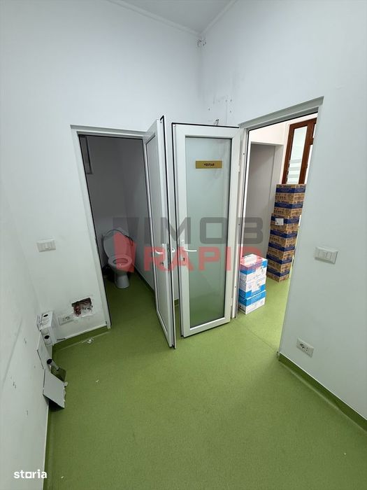 Spatiu comercial, 64mp, Zona C. Roman Vivu