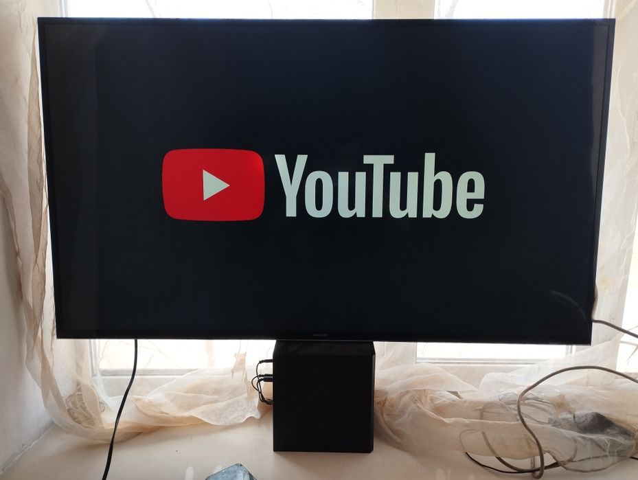 Продам большой samsung smart TV