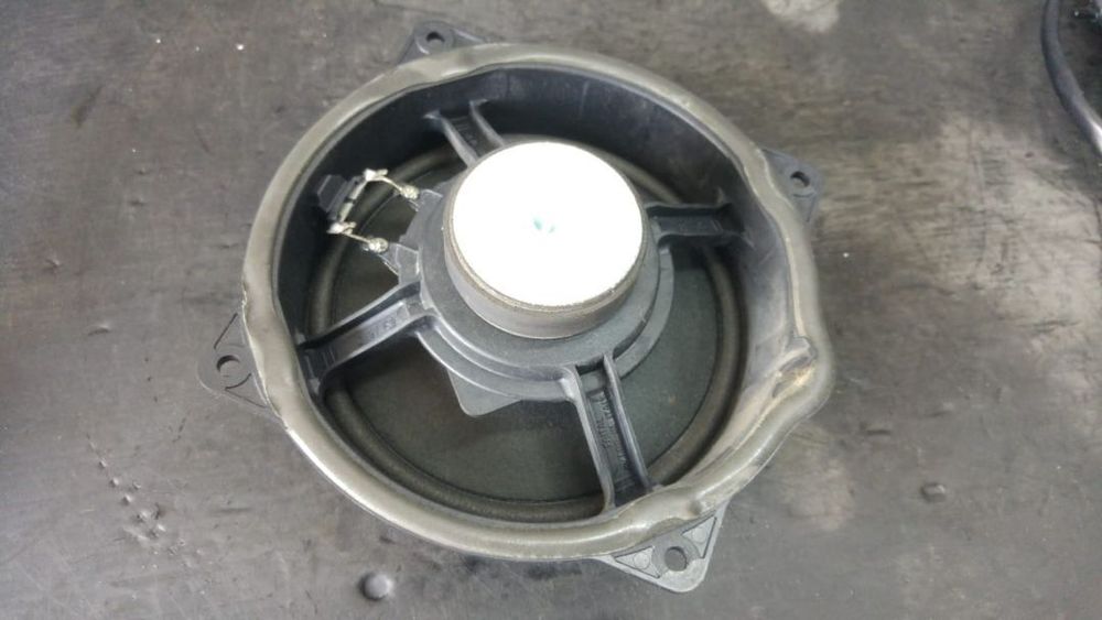 boxa auto stanga spate alfa romeo 159