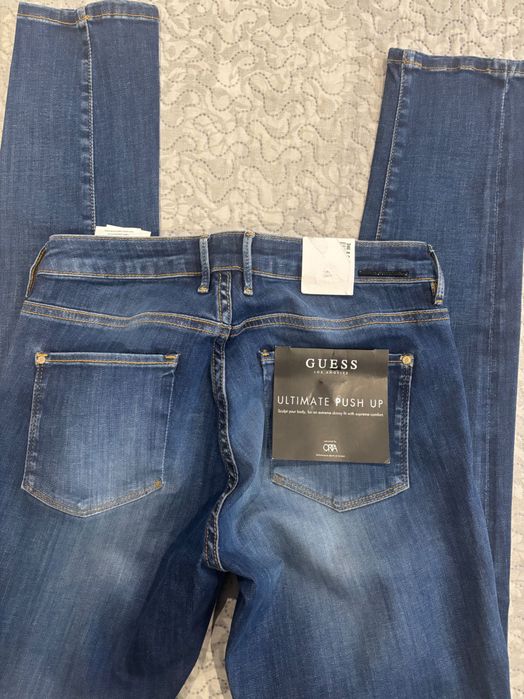 Дамски дънки маркови guess