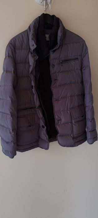 Vând geaca iarna cu pene ceruti