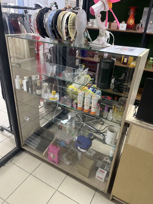 Продам новые стеллажи