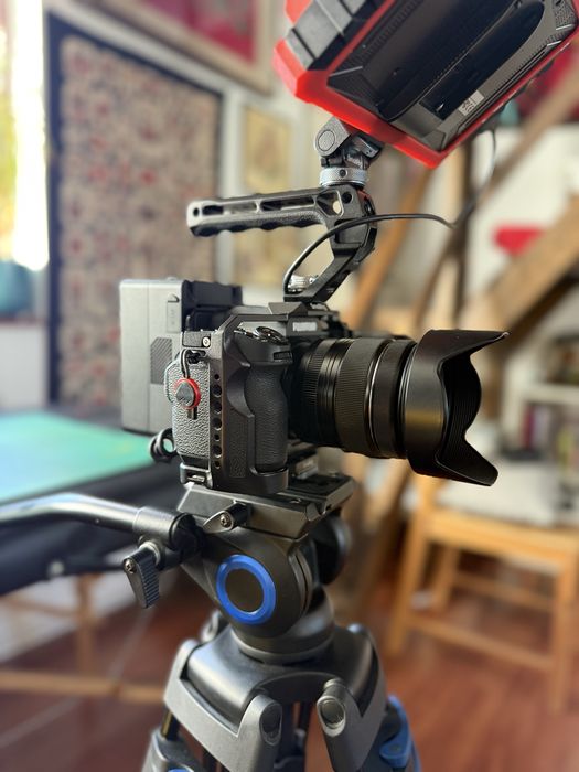 Camera foto video Fujifilm X-H2S + XF 16-80mm f/4 + Cinema Rig complet SmallRig