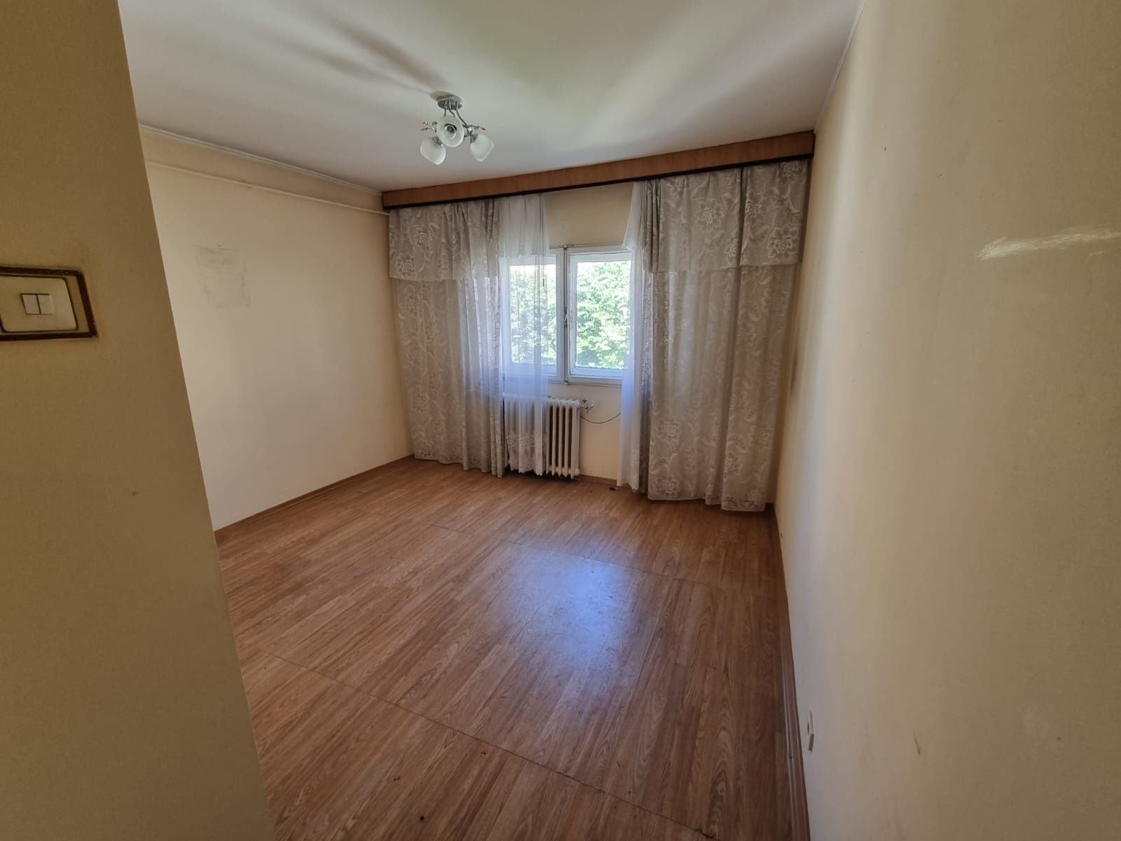 Vând apartament cu 3 camere Centru Iasi • OLX.ro