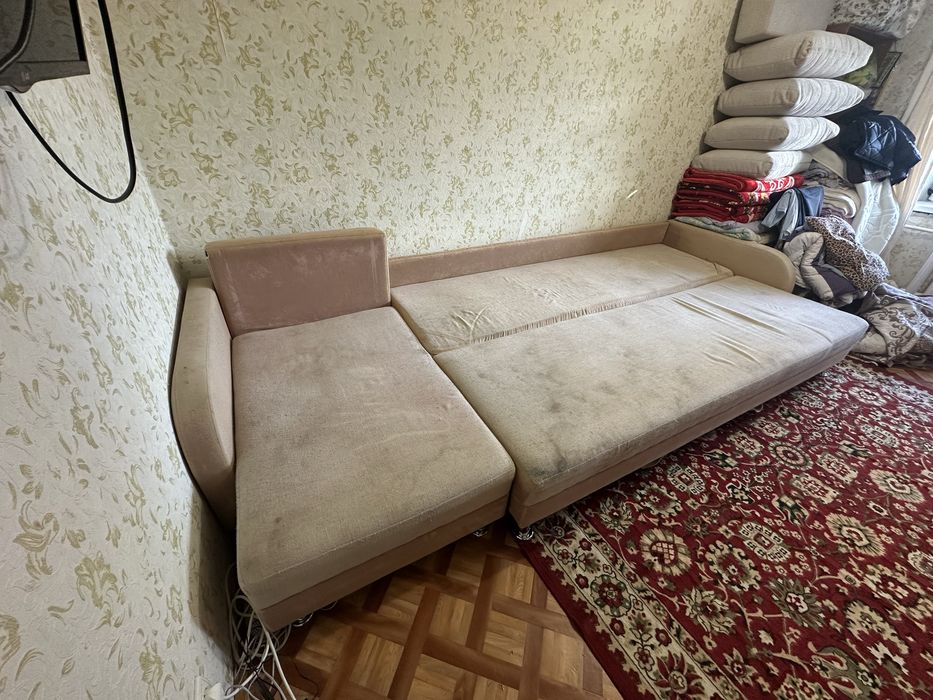 Продам диван раздвижной