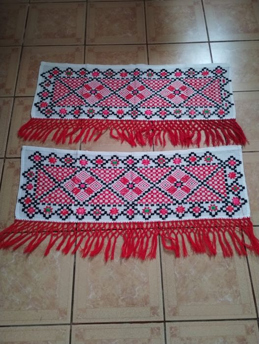 Draperii cusute traditional