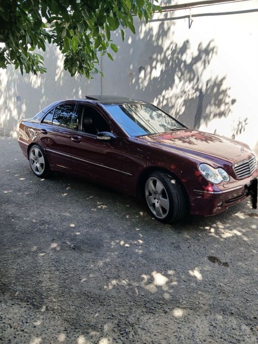 Продаю Mercedes-Benz c240 w203