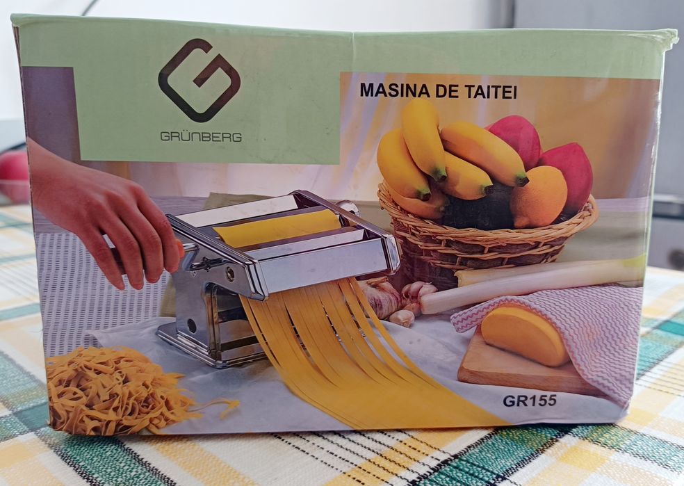 Mașina de făcut tăiței