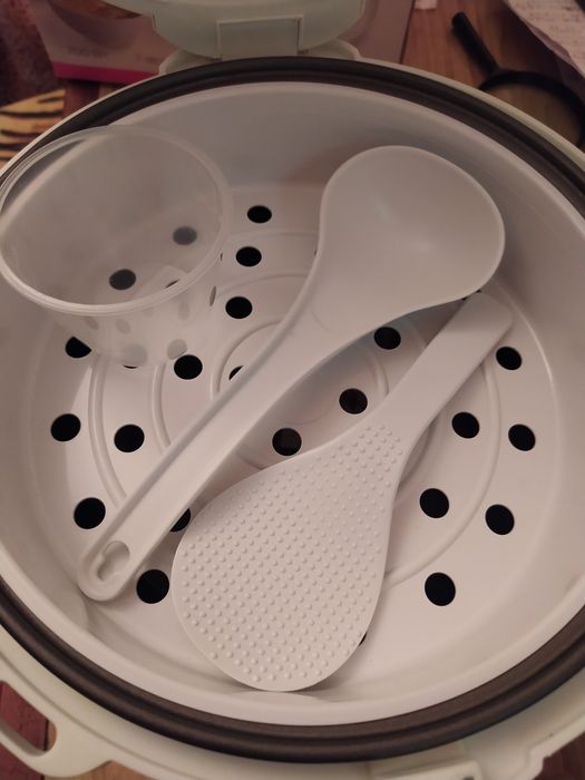 Новая мультиварка Viconte