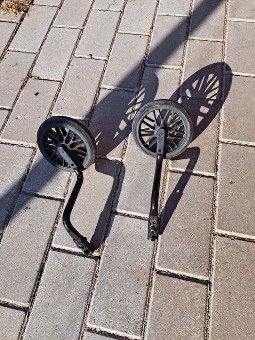 Vand bicicleta 16 inch 490 ron neg.