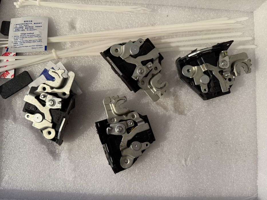 Замки дверей Toyota Land Cruiser